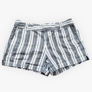 Stripes summer shorts, size 4